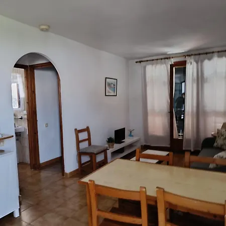 Menorca Sol Isla 公寓 *